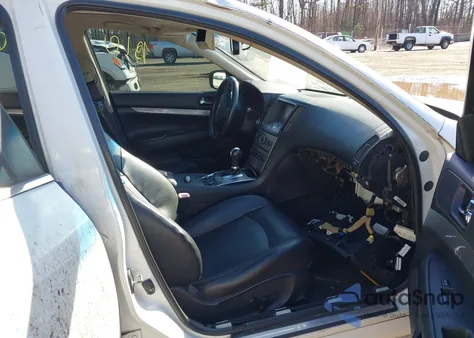 2013 Infiniti G37X из США, поврежденный, VIN JN1CV6ARXDM351627